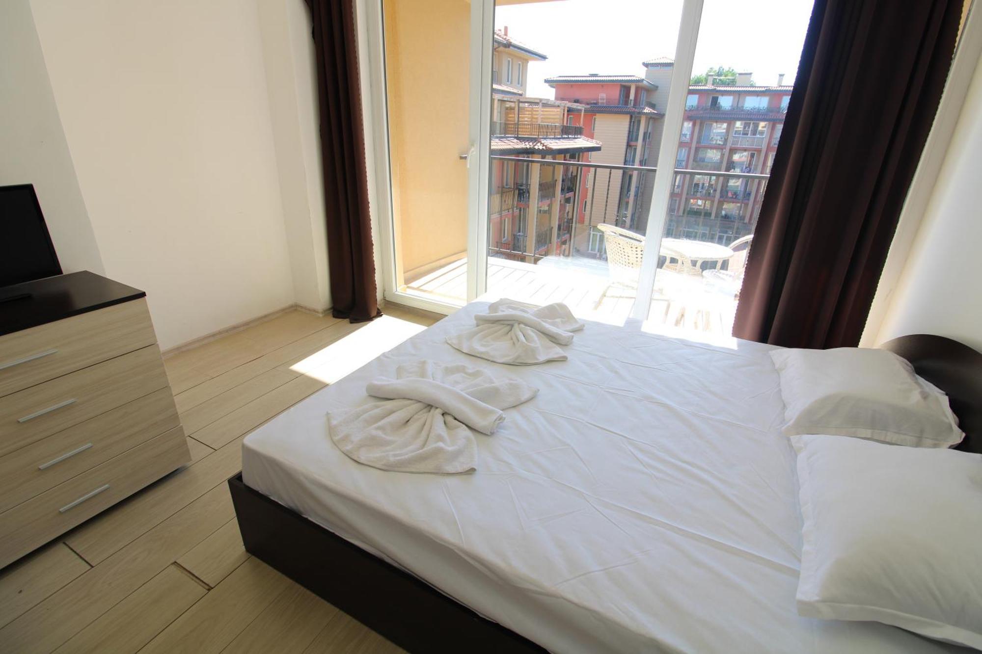Sunny View Central - Menada Apartments Sunny Beach Habitación foto