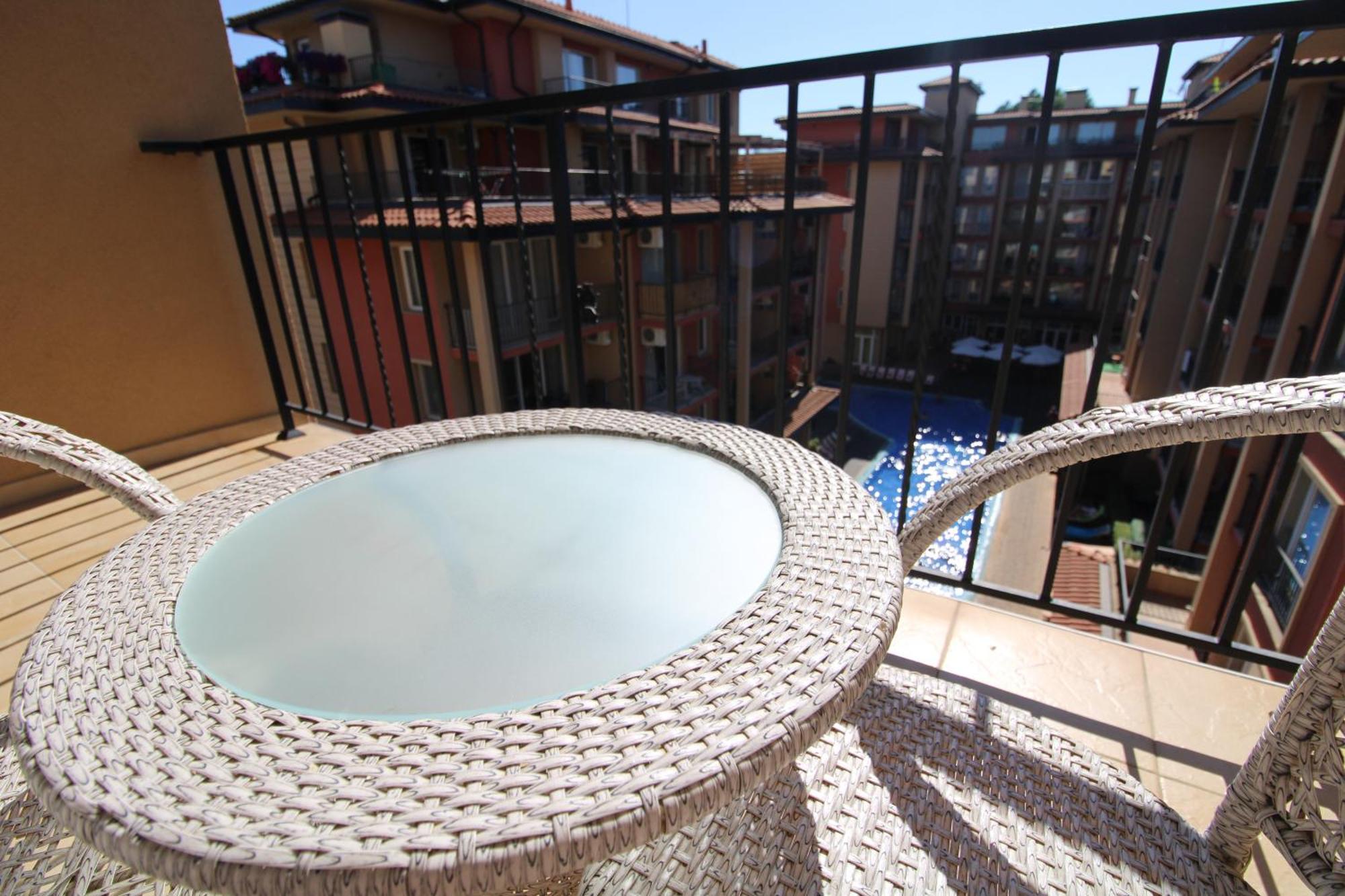 Sunny View Central - Menada Apartments Sunny Beach Habitación foto